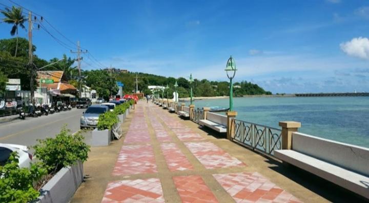Panwa Beach Side Beachfront Phuket Exterior foto